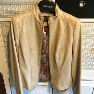 Beige Italian leather jacket from Danier size XXS